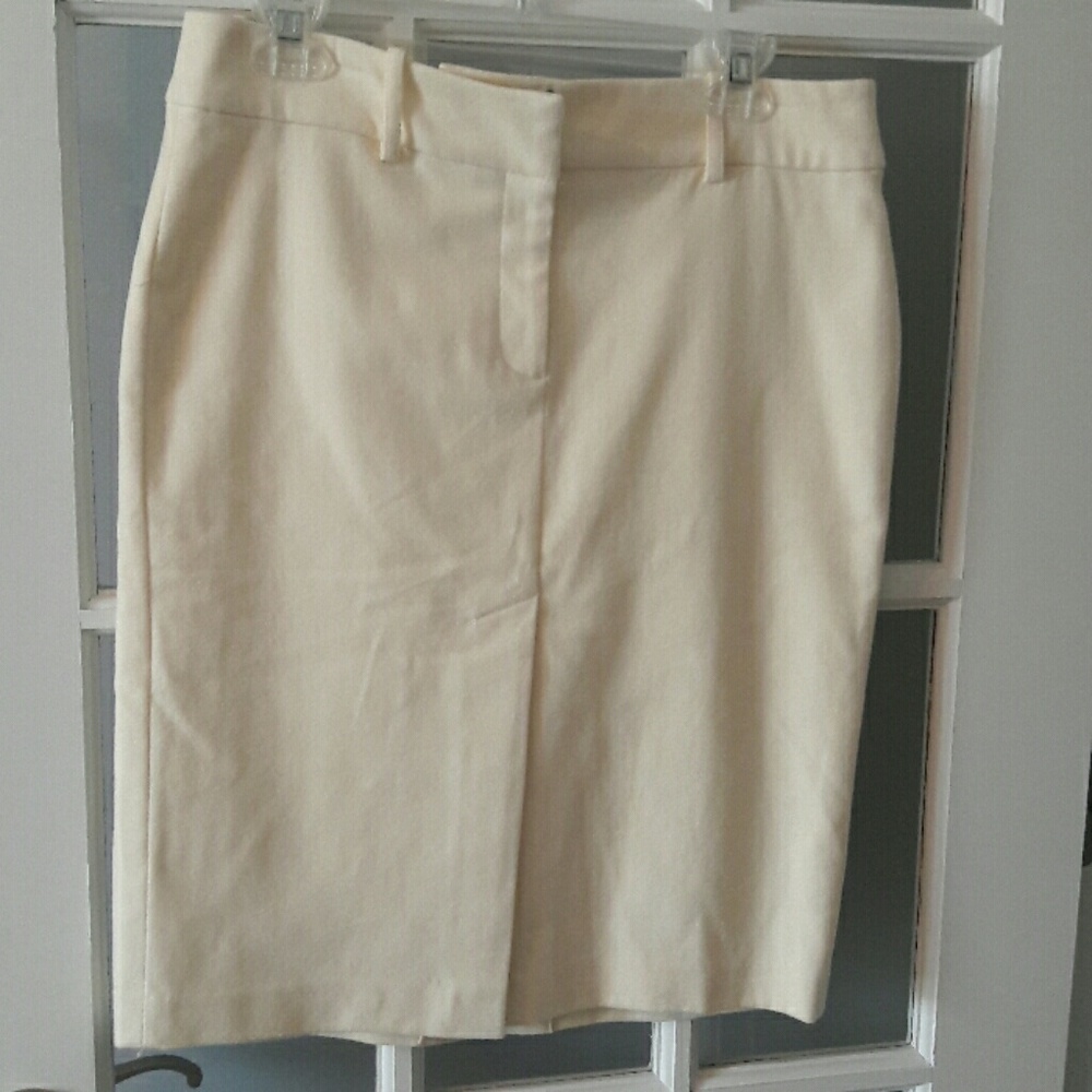 EXPRESS stretch skirt size 9/10
